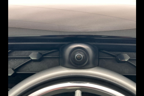 Mercedes-Benz GLA 250e Progressive | PHEV | LED | 360/Camera | Zwarte/Hemel | Apple/Carplay