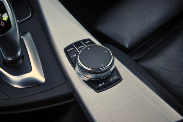 BMW 3-serie 320i M Sport Edition 64.000 km | Tanzanite Blauw | Zeer mooie auto!