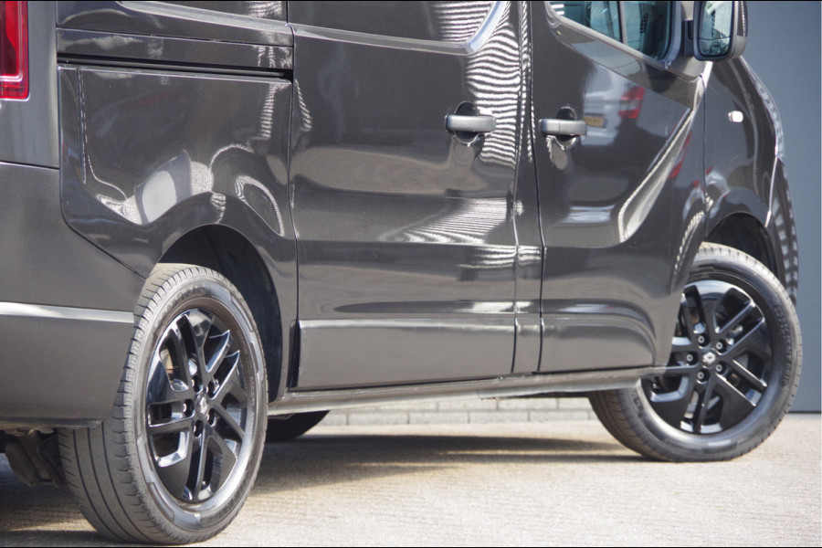 Renault Trafic 2.0 dCi SPORT 170PK AUT. LED, 2X SCHUIFDEUR, TREKHAAK, LEDER, CAMERA, NAVI, CRUISE, CLIMA, PARKEERSENSOREN, APPLE CARPLAY