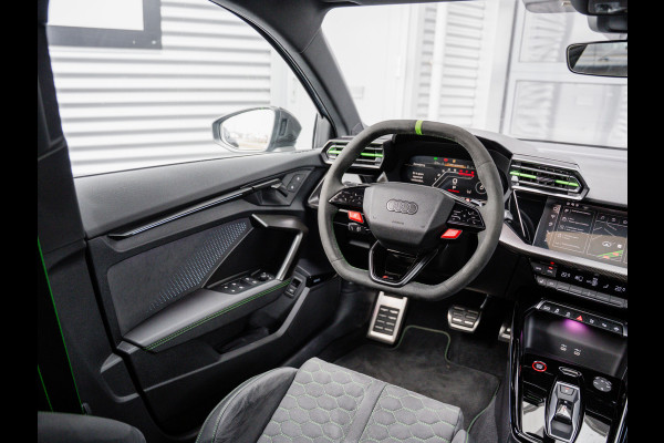 Audi RS3 Sportback 2.5 TFSI quattro | Keramisch | Carbon | Head-up | Sonos