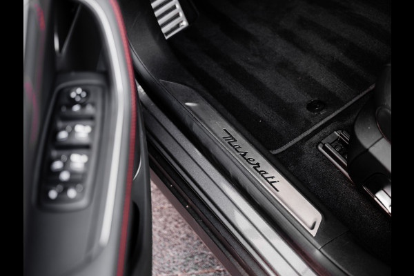 Maserati Levante 3.0 V6 Modena S | orig. NL | Panoramadak