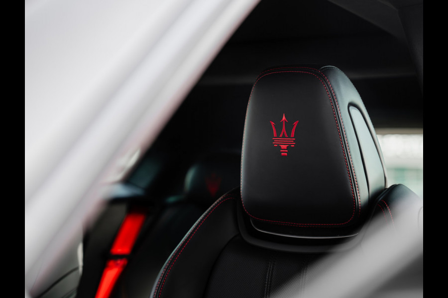 Maserati Levante 3.0 V6 Modena S | orig. NL | Panoramadak