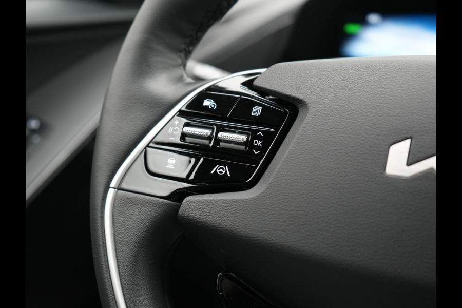 Kia Niro 1.6 GDi Dynamic Plus Line Plug In Hybrid 182pk Dealer O.H PHEV | Adaptive Cruise | Camera | Lederen Sportstoelen Verwarmd | Widescreen Navigatie | Blis | Keyless | Apple Carplay | Lane Assist | Virtual | DAB | 16" L.M |