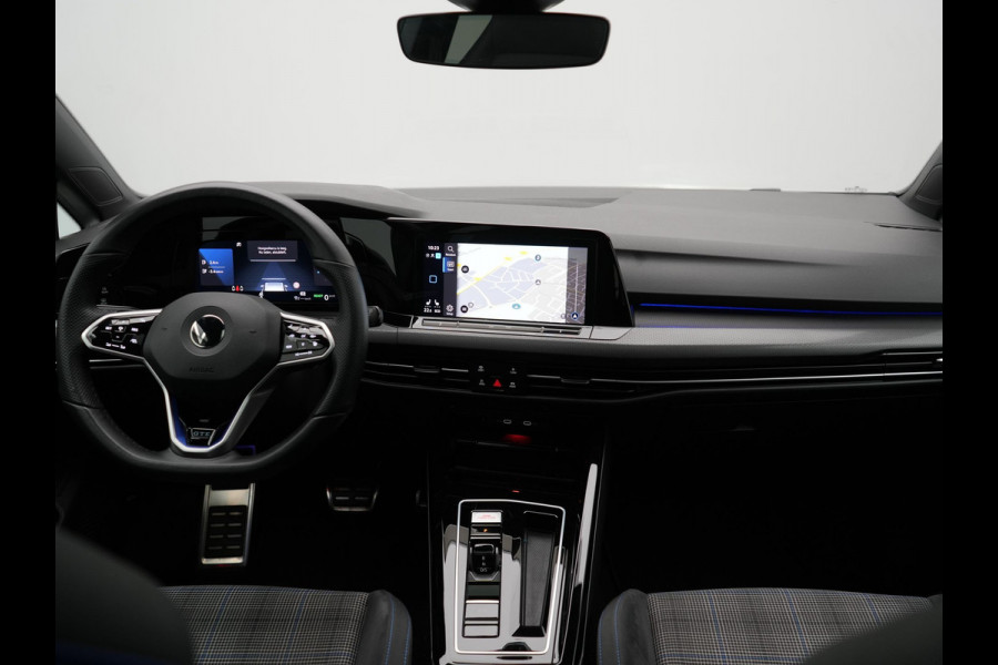 Volkswagen Golf 1.4 eHybrid GTE Plug In Hybrid 245pk Dealer O.H PHEV | Trekhaak Af Fabriek | Panodak | Adaptive Cruise | IQ Light | Camera | Sportstoelen & Stuur Verwarmd | Keyless | Blis | Navigatie | Virtual | DAB |