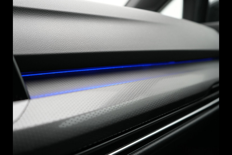Volkswagen Golf 1.4 eHybrid GTE Plug In Hybrid 245pk Dealer O.H PHEV | Trekhaak Af Fabriek | Panodak | Adaptive Cruise | IQ Light | Camera | Sportstoelen & Stuur Verwarmd | Keyless | Blis | Navigatie | Virtual | DAB |