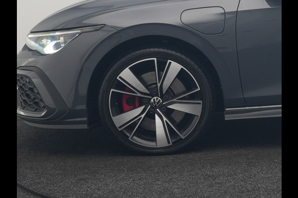 Volkswagen Golf 1.4 eHybrid GTE Plug In Hybrid 245pk Dealer O.H PHEV | Trekhaak Af Fabriek | Panodak | Adaptive Cruise | IQ Light | Camera | Sportstoelen & Stuur Verwarmd | Keyless | Blis | Navigatie | Virtual | DAB |