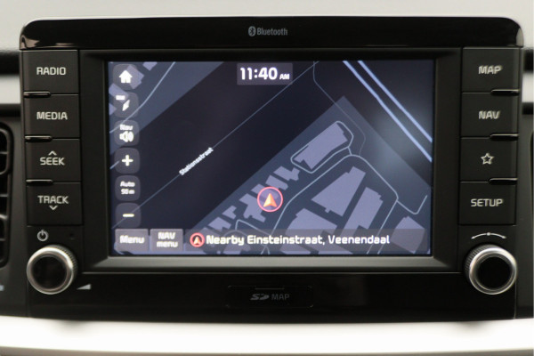 Kia Stonic 1.0 T-GDi DynamicLine Camera, Apple Carplay, Navigatie, Cruise, PDC, 17"