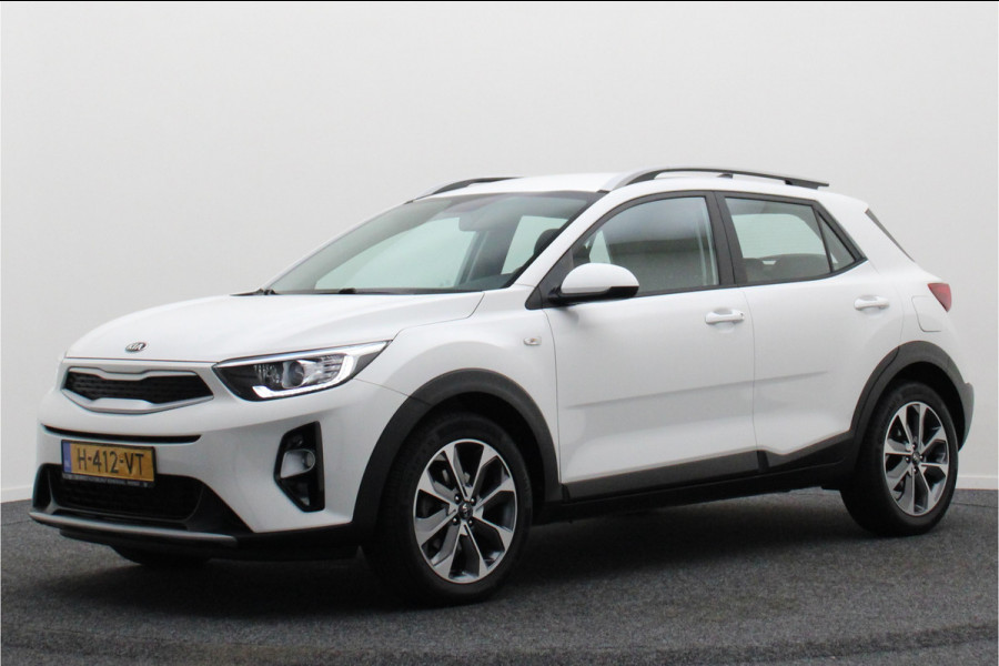 Kia Stonic 1.0 T-GDi DynamicLine Camera, Apple Carplay, Navigatie, Cruise, PDC, 17"