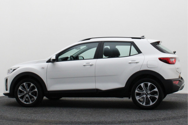 Kia Stonic 1.0 T-GDi DynamicLine Camera, Apple Carplay, Navigatie, Cruise, PDC, 17"