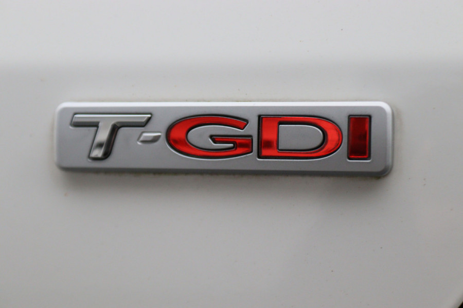 Kia Stonic 1.0 T-GDi DynamicLine Camera, Apple Carplay, Navigatie, Cruise, PDC, 17"