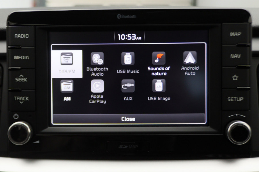 Kia Stonic 1.0 T-GDi DynamicLine Camera, Apple Carplay, Navigatie, Cruise, PDC, 17"