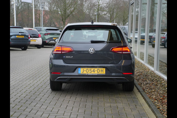 Volkswagen e-Golf E-DITION | Navigatie | Climate Control | ACC | Stoelverwarming| SOH 89%