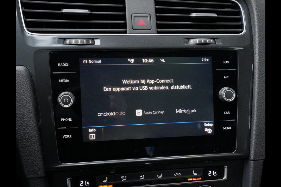 Volkswagen e-Golf E-DITION | Navigatie | Climate Control | ACC | Stoelverwarming| SOH 89%