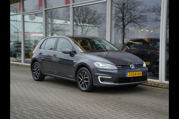 Volkswagen e-Golf E-DITION | Navigatie | Climate Control | ACC | Stoelverwarming| SOH 89%