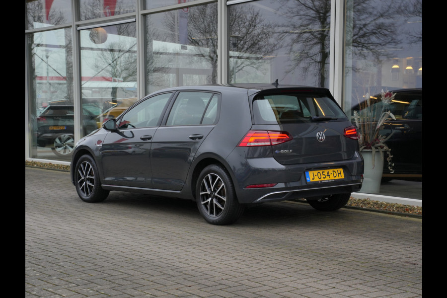 Volkswagen e-Golf E-DITION | Navigatie | Climate Control | ACC | Stoelverwarming| SOH 89%
