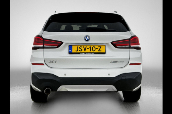 BMW X1 xDrive25e Exe PLUG-In M Sport Shadow TREKHAAK | 1/2 LEER | EL. ACHTERKLEP | 18"LM