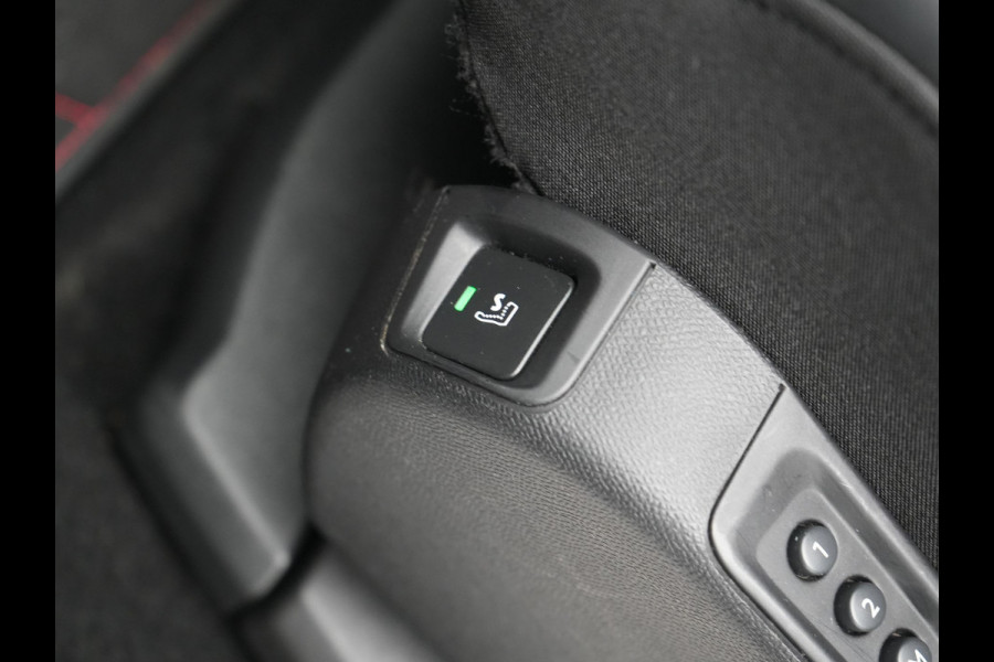 Citroën C5 Aircross 1.6 Shine Plug In Hybrid 225pk Dealer O.H PHEV | Panodak | Adaptive Cruise | 360 Camera | Lederen Comfortstoelen Massage & Memory | Keyless | Blis | Apple Carplay | Virtual | Navigatie | DAB | 19"L.M |