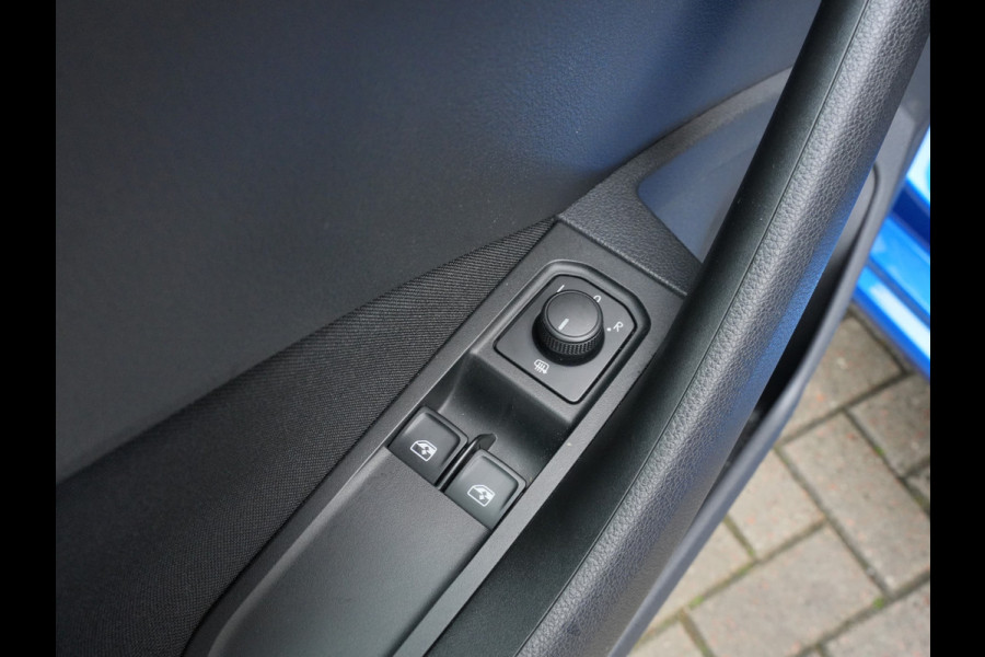 Škoda SCALA 1.0 TSI Active | Keyless Start | 18 Inch | Rijstrookdetectie