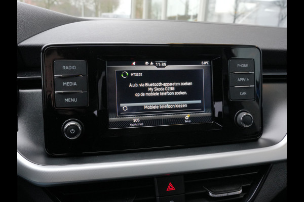 Škoda SCALA 1.0 TSI Active | Keyless Start | 18 Inch | Rijstrookdetectie