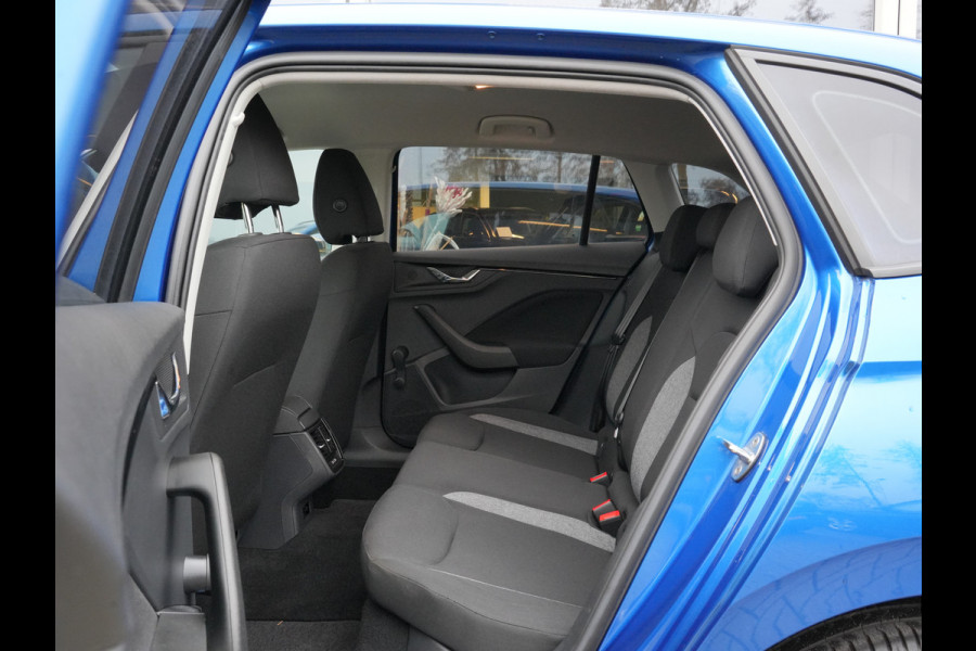 Škoda SCALA 1.0 TSI Active | Keyless Start | 18 Inch | Rijstrookdetectie