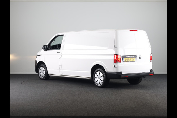 Volkswagen Transporter 2.0 TDI L2H1 28 Comfortline 110 pk | Verlengde garantie | Navigatie via App | Parkeersensoren achter | Cruise control |
