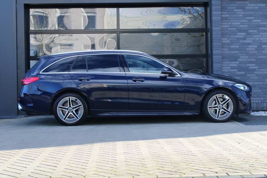 Mercedes-Benz C-Klasse 300 e AMG Line | DODE HOEK | KEYLESS | ELEK TREKHAAK | CAMERA | AMBIENTLIGHT |