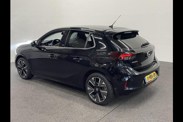 Opel CORSA-E Elegance 50 kWh Navigatie Apple Carplay/Android Auto Camera Parkeersensoren Adaptive Cruise Control Lichtmetalen velgen Climate Control