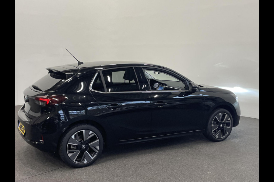 Opel CORSA-E Elegance 50 kWh Navigatie Apple Carplay/Android Auto Camera Parkeersensoren Adaptive Cruise Control Lichtmetalen velgen Climate Control