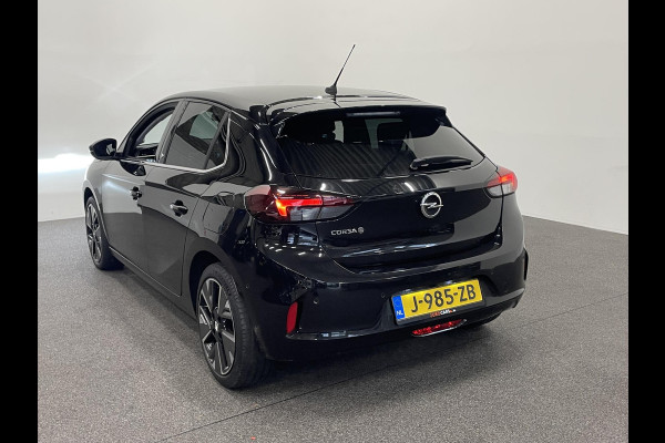 Opel CORSA-E Elegance 50 kWh Navigatie Apple Carplay/Android Auto Camera Parkeersensoren Adaptive Cruise Control Lichtmetalen velgen Climate Control