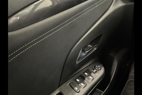 Opel CORSA-E Elegance 50 kWh Navigatie Apple Carplay/Android Auto Camera Parkeersensoren Adaptive Cruise Control Lichtmetalen velgen Climate Control