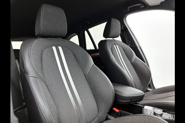 BMW X1 xDrive25e Exe PLUG-In M Sport Shadow TREKHAAK | 1/2 LEER | EL. ACHTERKLEP | 18"LM