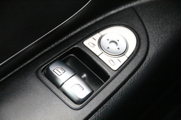 Mercedes-Benz Vito 190PK CDI | DC | L2H1 | Standkachel | Cruise | Airco..
