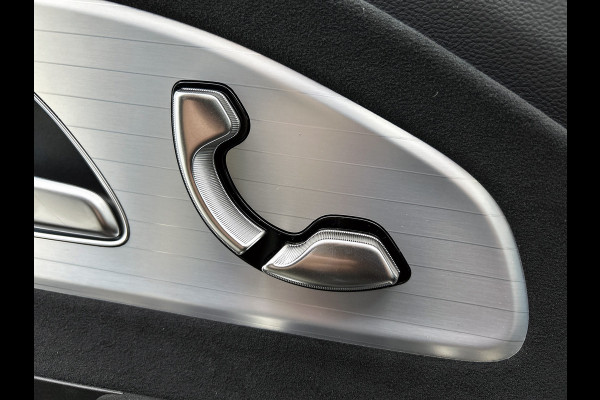 Mercedes-Benz CLA-Klasse 250+ Launch Edition 85 kWh | Smartphone integratie | Warmtepomp | Nightpakket | Memorypakket  | Antidiefstal pakket URBAN GUARD | Adaptieve Cruisecontrol | Multibeam LED |