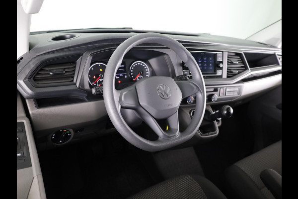 Volkswagen Transporter 2.0 TDI L2H1 28 Comfortline 110 pk | Verlengde garantie | Navigatie via App | Parkeersensoren achter | Cruise control |