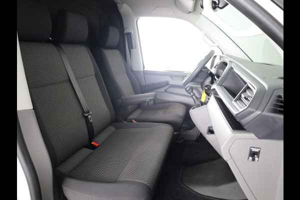 Volkswagen Transporter 2.0 TDI L2H1 28 Comfortline 110 pk | Verlengde garantie | Navigatie via App | Parkeersensoren achter | Cruise control |