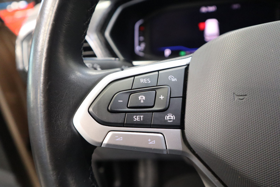 Volkswagen T-Cross 1.0 TSI Style Business R ACC PDC Blindspot Automaat VCP 24 maanden garantie mogelijk (*vraag naar de voorwaarden)