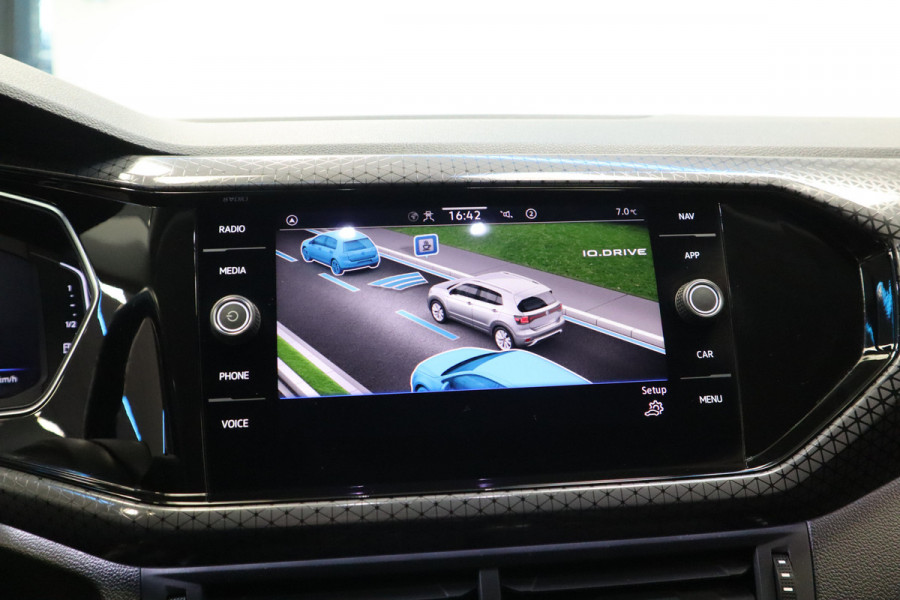 Volkswagen T-Cross 1.0 TSI Style Business R ACC PDC Blindspot Automaat VCP 24 maanden garantie mogelijk (*vraag naar de voorwaarden)