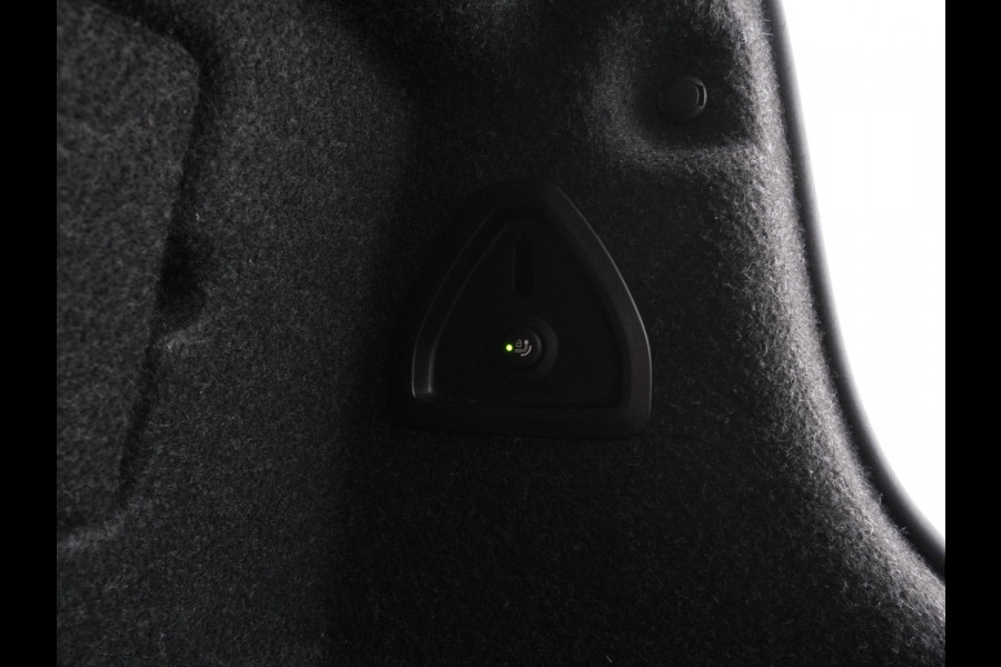 Alpina BMW ALPINA D5 S "Limousine nr.121" ALLRAD Aut. *PANO | LEATHER | HARMAN/KARDON | FULL-LED | ADAPTIVE-CRUISE | MEMORY-PACK | DIGI-COCKPIT | CAMERA | NAVI-FULLMAP | HEATED-COMFORTSEATS | AMBIENTLIGHT | SHIFTPADDLES |  TOWBAR | DAB | ..