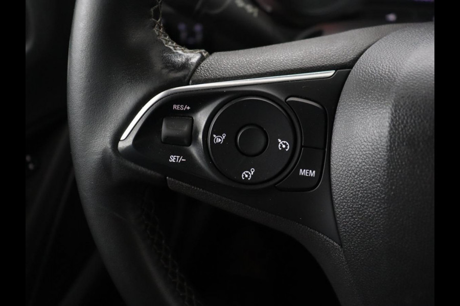 Opel Crossland X 1.2 Turbo Edition | Carplay | Cruise control | Airco | Bluetooth | Lichtmetalen velgen | Regensensor | LED