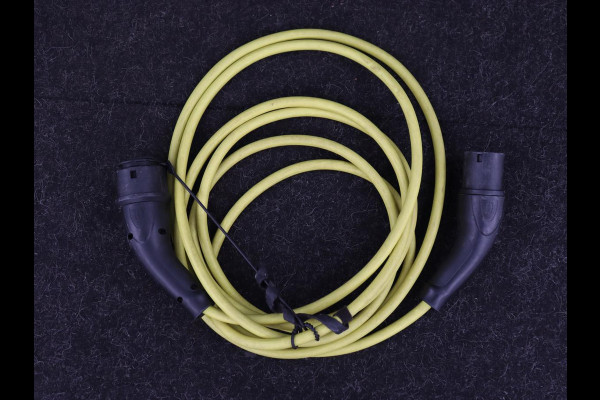 Škoda ENYAQ iV 80 Sportline | Panoramadak | Head-Up | Stoelverwarming | Adaptive cruise | 360 Camera | Leder/Alcantara | Keyless | Navigatie | Achterbankverwarming | Carplay | Matrix LED