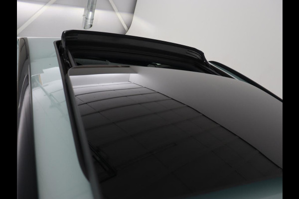 Škoda ENYAQ iV 80 Sportline | Panoramadak | Head-Up | Stoelverwarming | Adaptive cruise | 360 Camera | Leder/Alcantara | Keyless | Navigatie | Achterbankverwarming | Carplay | Matrix LED