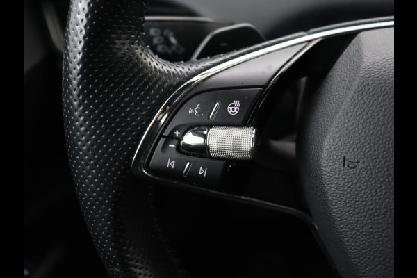 Škoda ENYAQ iV 80 Sportline | Panoramadak | Head-Up | Stoelverwarming | Adaptive cruise | 360 Camera | Leder/Alcantara | Keyless | Navigatie | Achterbankverwarming | Carplay | Matrix LED