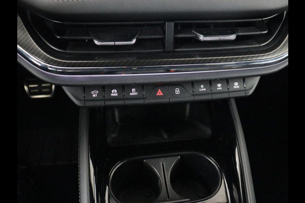 Škoda ENYAQ iV 80 Sportline | Panoramadak | Head-Up | Stoelverwarming | Adaptive cruise | 360 Camera | Leder/Alcantara | Keyless | Navigatie | Achterbankverwarming | Carplay | Matrix LED