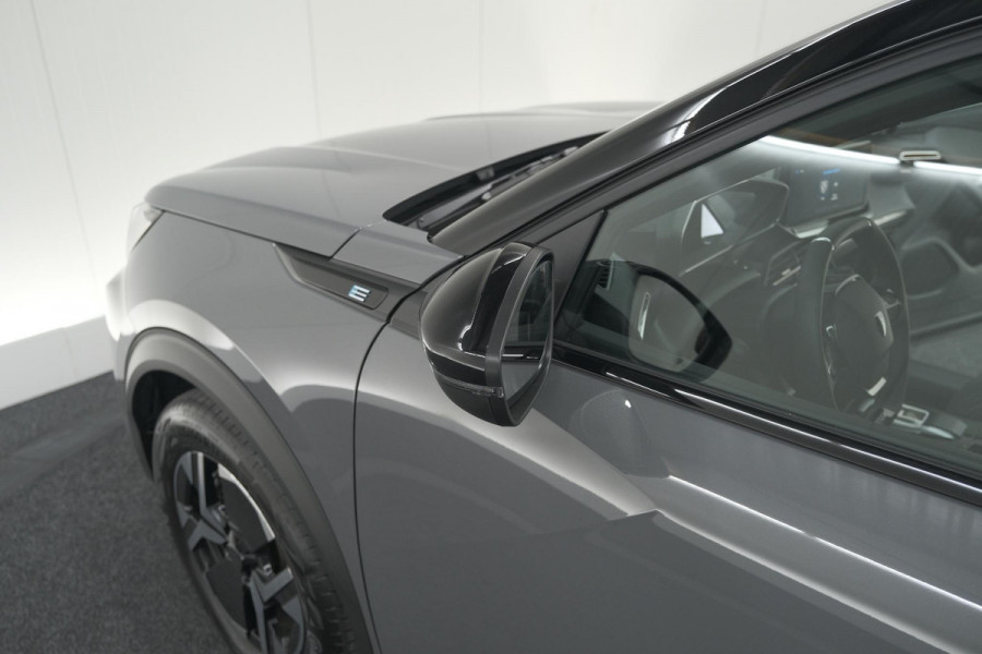 Peugeot e-2008 EV GT Avantage 54 kWh | 360 Camera | Massage Functie | Dodehoekdetectie | Stoelverwarming