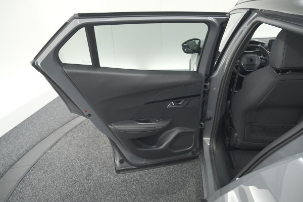 Peugeot e-2008 EV GT Avantage 54 kWh | 360 Camera | Massage Functie | Dodehoekdetectie | Stoelverwarming