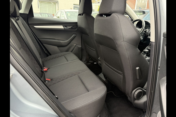 Škoda Karoq 1.5 TSI ACT Business Edition Trekhaak, Carplay/Android