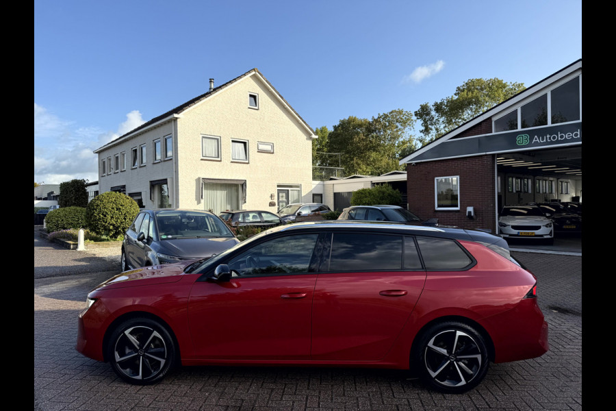 Opel Astra Sports Tourer 1.2 130pk Level 4 17''Lmv, Trekhaak, Camera, App Connect