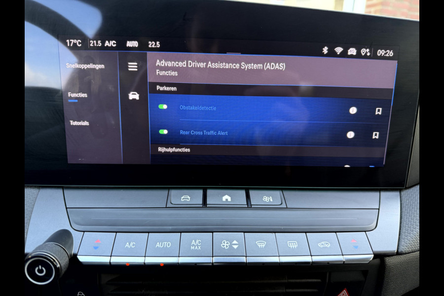 Opel Astra Sports Tourer 1.2 130pk Level 4 17''Lmv, Trekhaak, Camera, App Connect