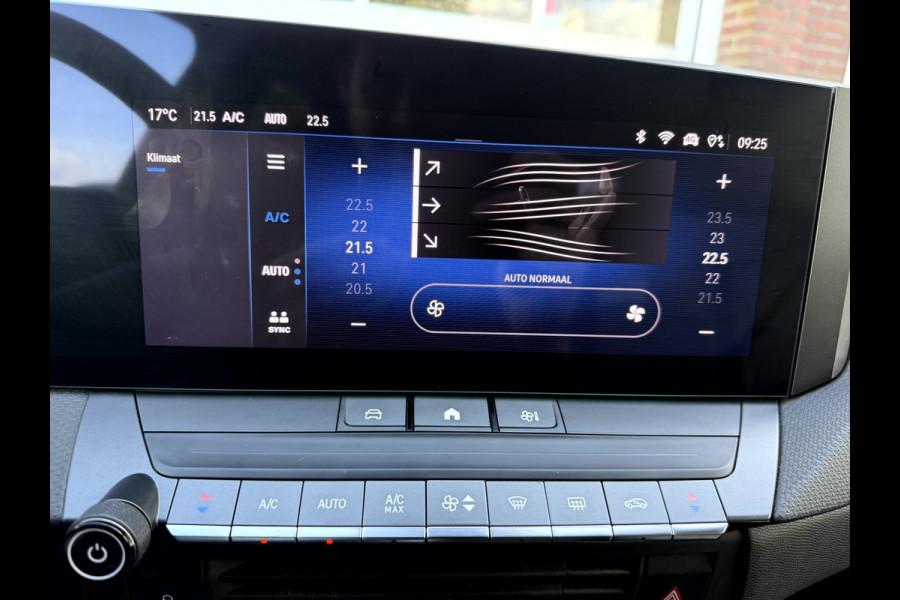 Opel Astra Sports Tourer 1.2 130pk Level 4 17''Lmv, Trekhaak, Camera, App Connect