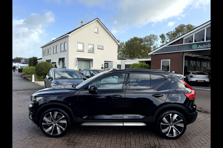 Volvo XC40 Recharge P8 AWD R-Design SOH 92.3%, Panoramadak, Camera, 19'Lmv